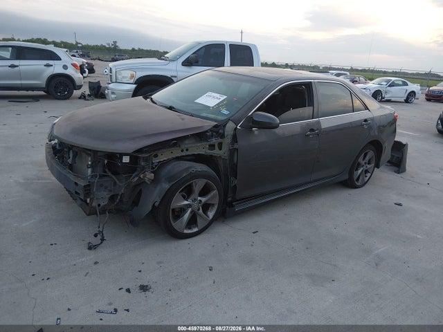 4T1BF1FK3EU735685 Toyota Camry Se Sport