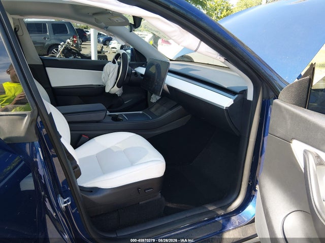 Продажа на аукционе авто 2021 Tesla Model Y Long Range Dual Motor All-wheel Drive, vin: 5YJYGDEE1MF293571, номер лота: 45970279