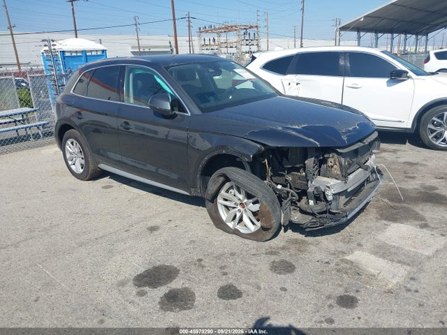 2020 Audi Q5 Premium 45 Tfsi Quattro S Tronic მანქანა იყიდება აუქციონზე, vin: WA1ANAFY2L2038132, აუქციონის ნომერი: 45970290