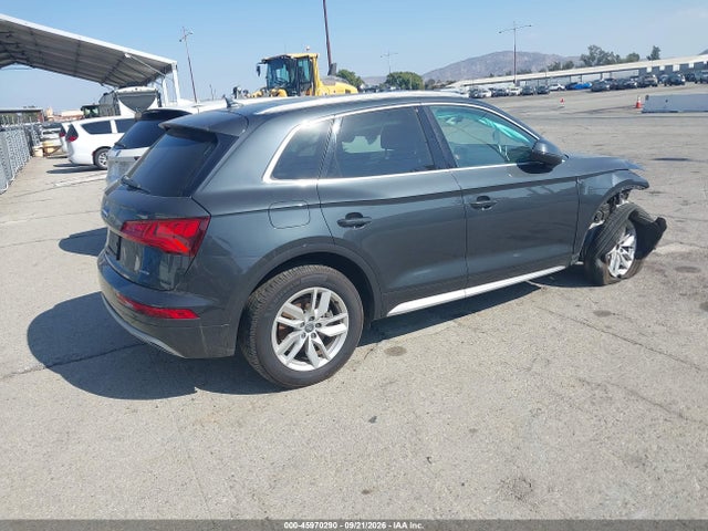 45970290 :رقم المزاد ، WA1ANAFY2L2038132 vin ، 2020 Audi Q5 Premium 45 Tfsi Quattro S Tronic مزاد بيع