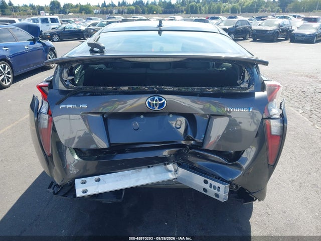 JTDKARFU5G3001917 Toyota Prius Three