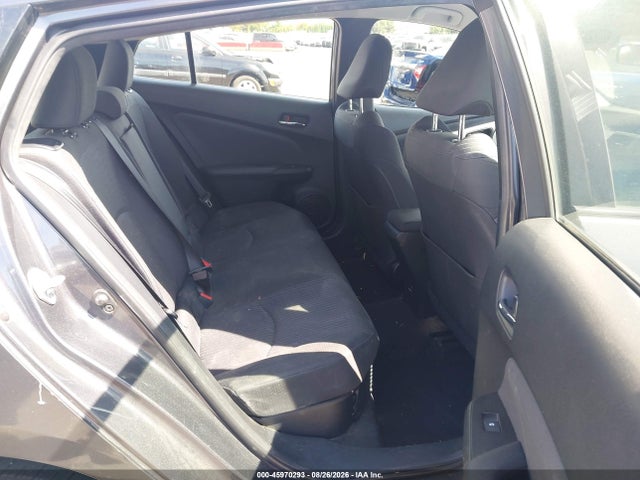 JTDKARFU5G3001917 Toyota Prius Three