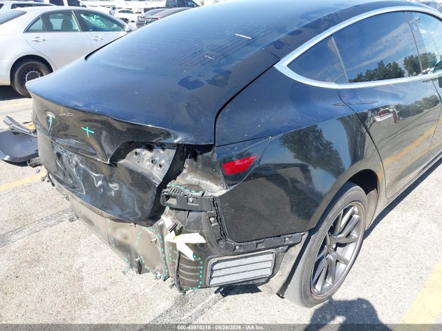 45970316 :رقم المزاد ، 5YJ3E1EA5KF306668 vin ، 2019 Tesla Model 3 Long Range/mid Range/standard Range/standard Range Plus مزاد بيع