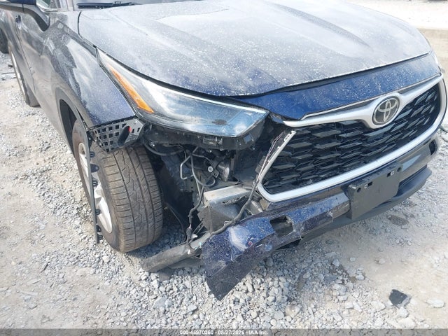Продажа на аукционе авто 2023 Toyota Highlander Le, vin: 5TDKDRAHXPS016154, номер лота: 45970360