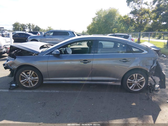 2018 Hyundai Sonata Sport+ მანქანა იყიდება აუქციონზე, vin: 5NPE34AF7JH721928, აუქციონის ნომერი: 45970362