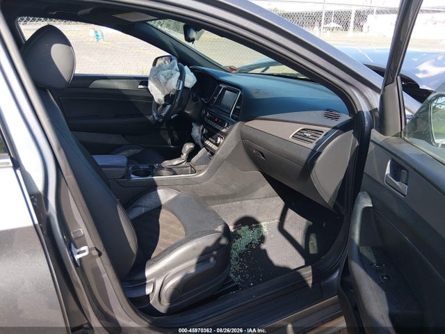 2018 Hyundai Sonata Sport+ მანქანა იყიდება აუქციონზე, vin: 5NPE34AF7JH721928, აუქციონის ნომერი: 45970362