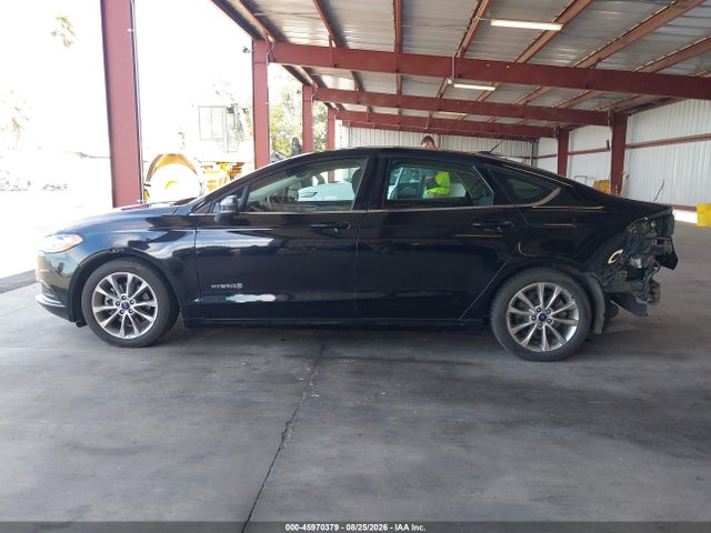 3FA6P0LU0HR163589 Ford Fusion Hybrid Se