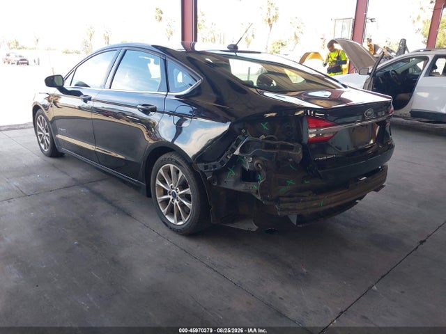 3FA6P0LU0HR163589 Ford Fusion Hybrid Se