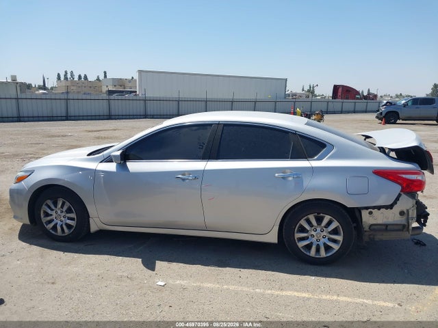 Nissan Altima 2.5 S 2017 1N4AL3AP6HC297459 Image 14