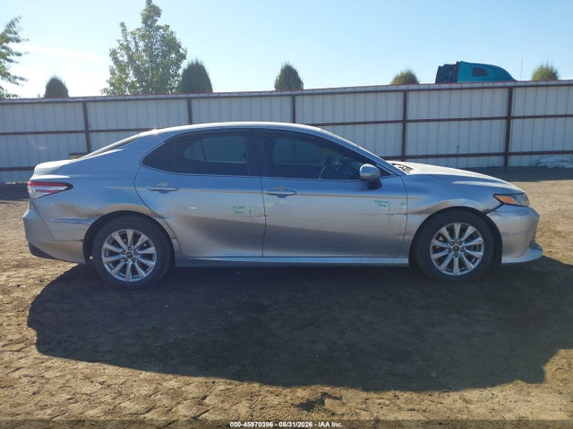 Toyota CAMRY LE 2018 4T1B11HK3JU046977 Image 13