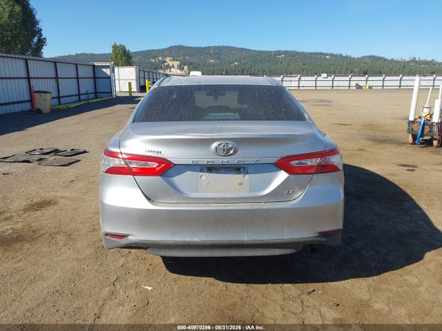 4T1B11HK3JU046977 Toyota CAMRY LE
