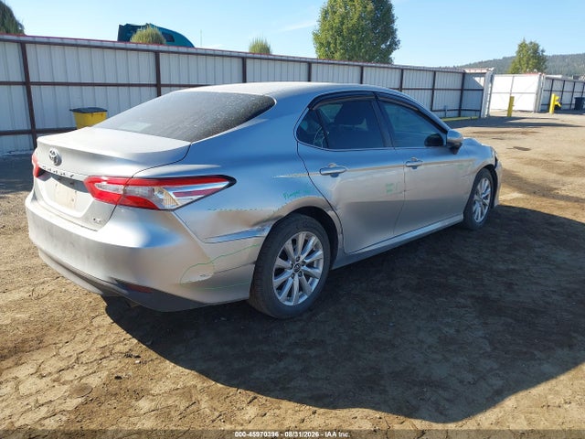 4T1B11HK3JU046977 Toyota CAMRY LE