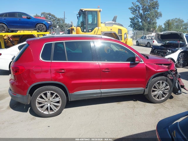 2016 Volkswagen Tiguan Se მანქანა იყიდება აუქციონზე, vin: WVGAV7AX5GW040149, აუქციონის ნომერი: 45970443