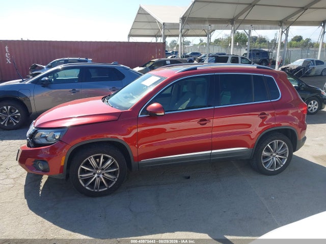 2016 Volkswagen Tiguan Se მანქანა იყიდება აუქციონზე, vin: WVGAV7AX5GW040149, აუქციონის ნომერი: 45970443