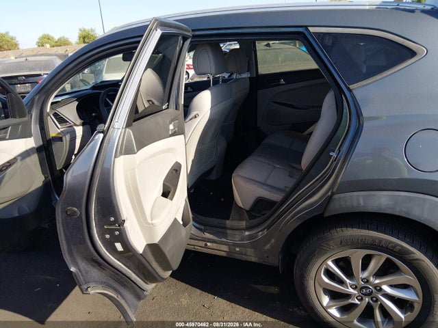 Продажа на аукционе авто 2018 Hyundai Tucson Sel, vin: KM8J33A4XJU726582, номер лота: 45970462