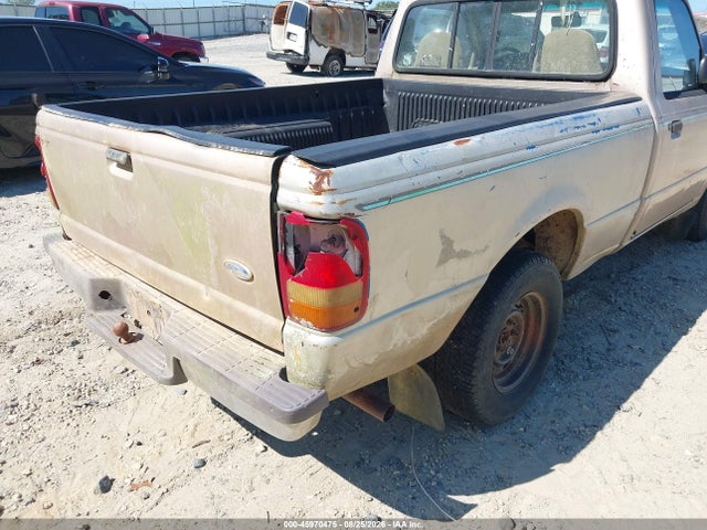 1997 Ford Ranger Splash/xl/xlt მანქანა იყიდება აუქციონზე, vin: 1FTCR10A3VUA21278, აუქციონის ნომერი: 45970475