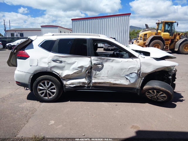 45970476 :رقم المزاد ، KNMAT2MT7HP502115 vin ، 2017 Nissan Rogue Sv مزاد بيع