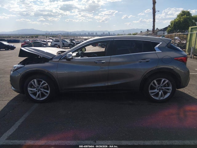 Auction sale of the 2018 Infiniti Qx30 Luxury, vin: SJKCH5CP1JA057327, lot number: 45970484