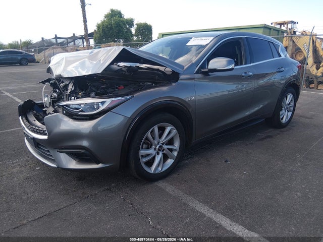Auction sale of the 2018 Infiniti Qx30 Luxury, vin: SJKCH5CP1JA057327, lot number: 45970484