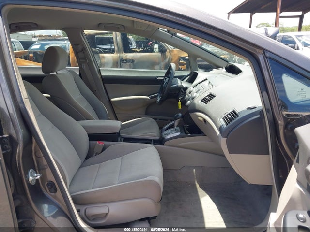 Продажа на аукционе авто 2010 Honda Civic Lx, vin: 19XFA1F53AE054174, номер лота: 45970491