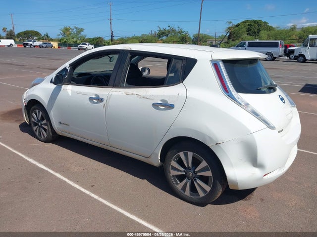 Nissan LEAF SV 2017 1N4BZ0CP1HC307121 Image 3