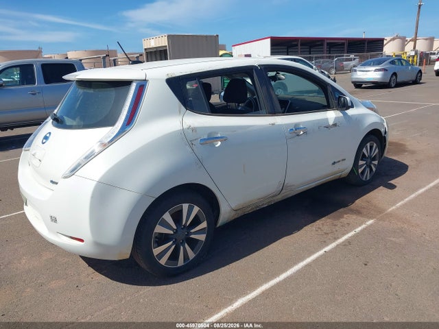 Nissan LEAF SV 2017 1N4BZ0CP1HC307121 Image 4