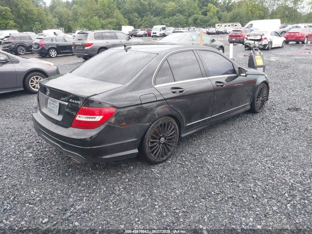 45970562 :رقم المزاد ، WDDGF8AB6DR299030 vin ، 2013 Mercedes-benz C 300 Sport 4matic مزاد بيع