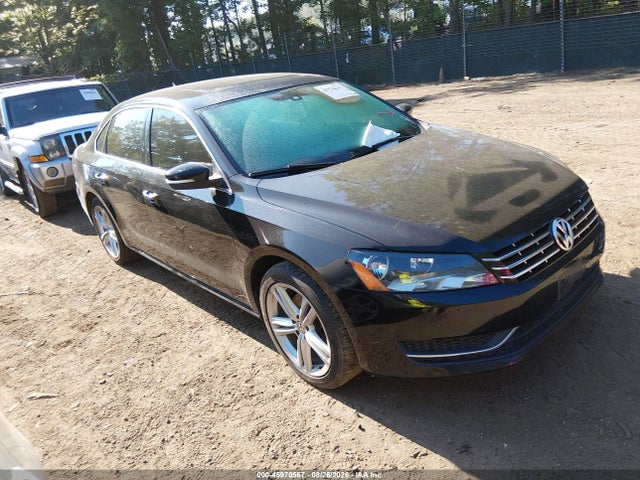 45970567 :رقم المزاد ، 1VWBN7A3XEC072256 vin ، 2014 Volkswagen Passat 2.0l Tdi Se مزاد بيع