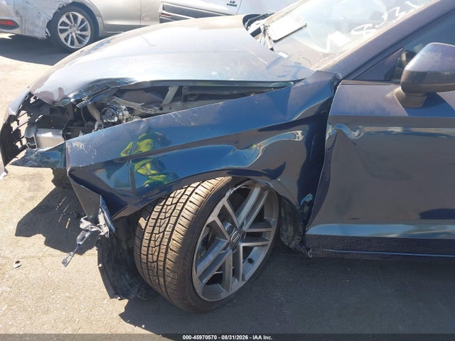 45970570 :رقم المزاد ، WAUAUGFF4LA102524 vin ، 2020 Audi A3 Premium 40 Tfsi Front-wheel Drive S Tronic مزاد بيع
