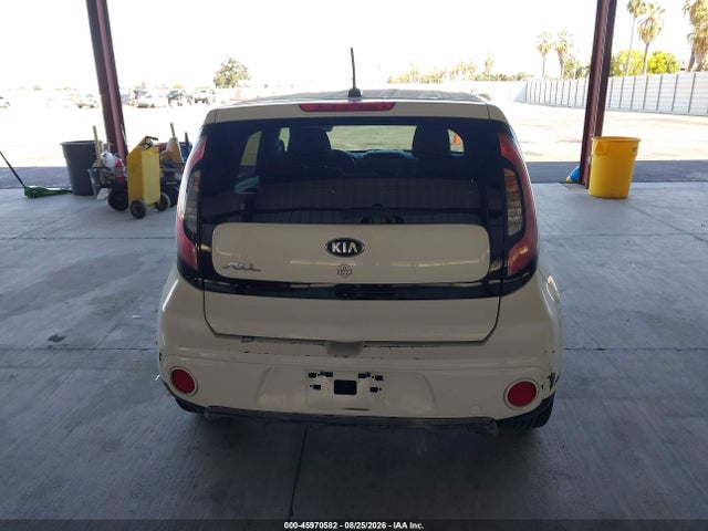 KIA SOUL + 2018 KNDJP3A56J7529666 Image 16