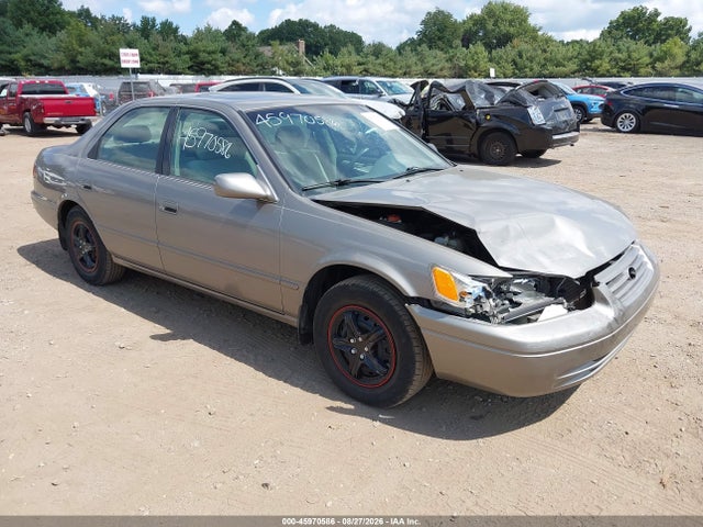 1998 Toyota Camry Le მანქანა იყიდება აუქციონზე, vin: 4T1BG28K7WU365133, აუქციონის ნომერი: 45970586