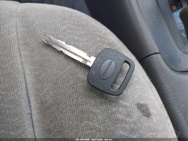 1998 Toyota Camry Le მანქანა იყიდება აუქციონზე, vin: 4T1BG28K7WU365133, აუქციონის ნომერი: 45970586