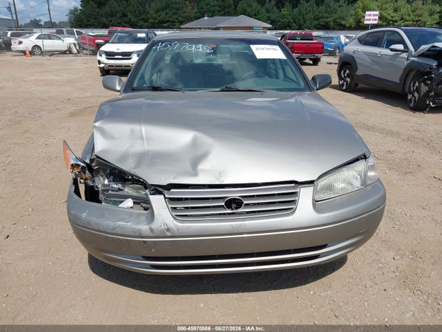 1998 Toyota Camry Le მანქანა იყიდება აუქციონზე, vin: 4T1BG28K7WU365133, აუქციონის ნომერი: 45970586
