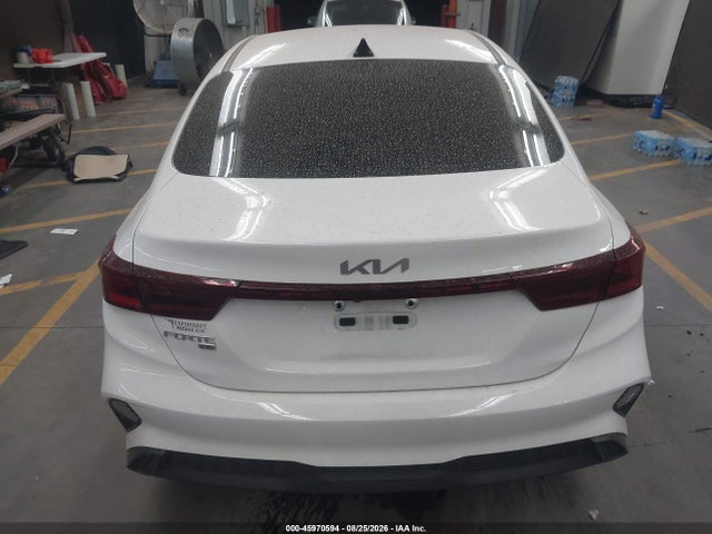 KIA FORTE LX 2024 3KPF24AD4RE699067 Image 16