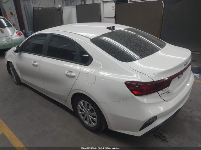 KIA FORTE LX 2024 3KPF24AD4RE699067 Image 3