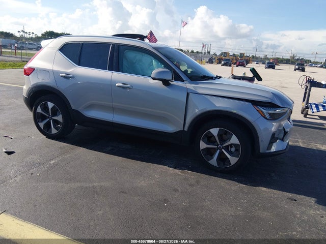 Продажа на аукционе авто 2024 Volvo Xc40 B5 Plus Bright Theme, vin: YV4L12UE1R2373445, номер лота: 45970604