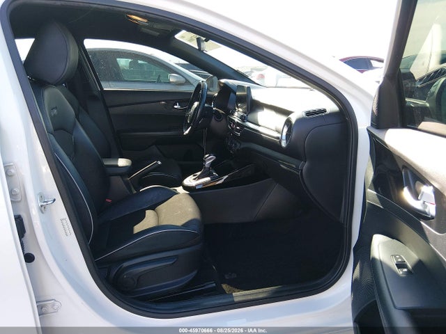 45970666 :رقم المزاد ، 3KPF34AD6ME330412 vin ، 2021 Kia Forte Gt-line مزاد بيع
