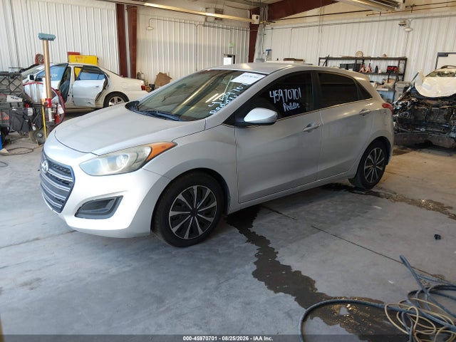 Hyundai ELANTRA GT 2016 KMHD35LH2GU256730 Image 2