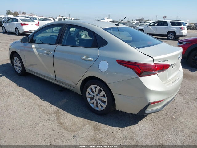 Hyundai ACCENT SE 2019 3KPC24A36KE071642 Image 3