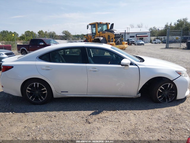 45970719 :رقم المزاد ، JTHBW1GG5D2015750 vin ، 2013 Lexus Es 300h مزاد بيع