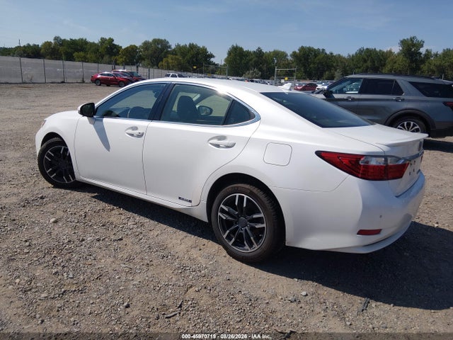 45970719 :رقم المزاد ، JTHBW1GG5D2015750 vin ، 2013 Lexus Es 300h مزاد بيع