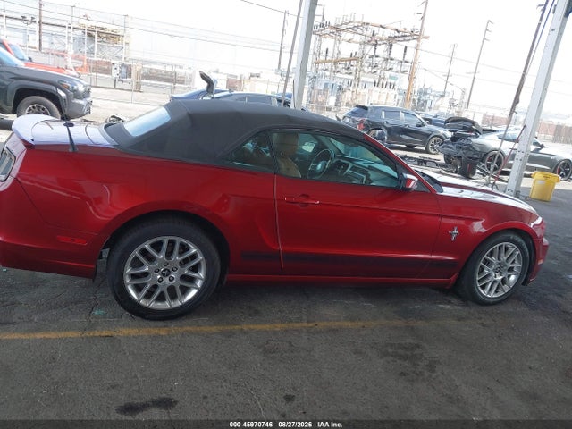 1ZVBP8EM6E5266290 Ford Mustang V6 Premium