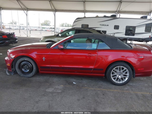 1ZVBP8EM6E5266290 Ford Mustang V6 Premium