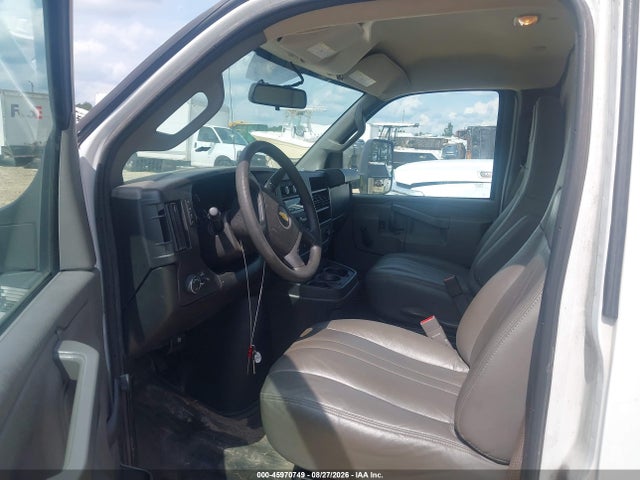 2020 Chevrolet Express Cutaway Work Van მანქანა იყიდება აუქციონზე, vin: 1HA3GTCG4LN008639, აუქციონის ნომერი: 45970749