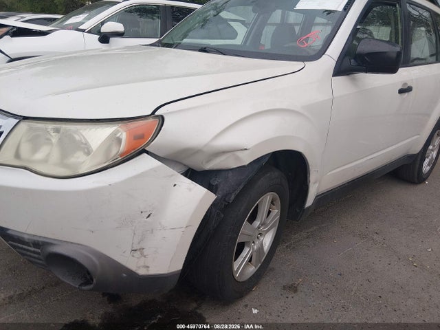 45970764 :رقم المزاد ، JF2SHABC1DH432989 vin ، 2013 Subaru Forester 2.5x مزاد بيع