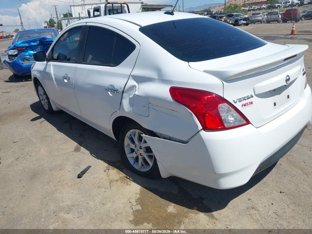 3N1CN7AP8JL868466 Nissan Versa 1.6 Sv