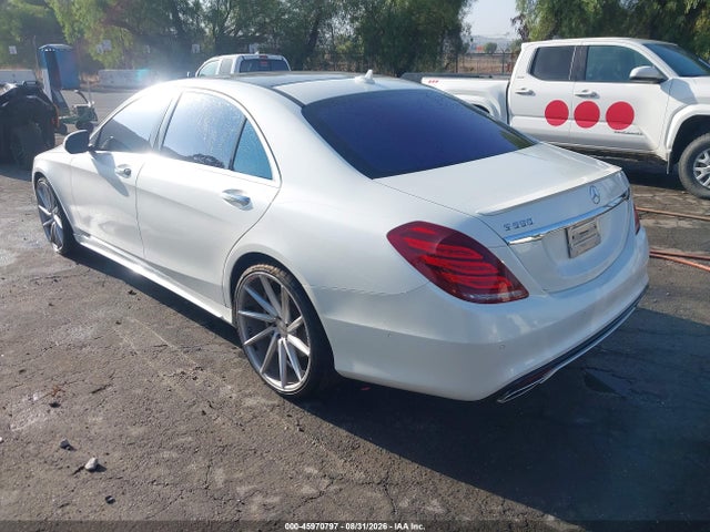 Mercedes-Benz S 550 2015 WDDUG8CB0FA071362 Image 3