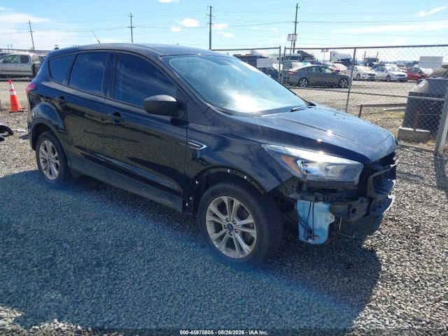 2019 Ford Escape S მანქანა იყიდება აუქციონზე, vin: 1FMCU0F73KUB62458, აუქციონის ნომერი: 45970805