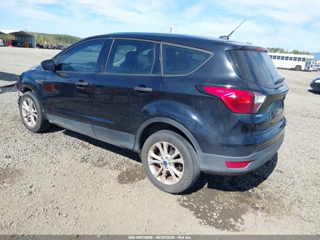 2019 Ford Escape S მანქანა იყიდება აუქციონზე, vin: 1FMCU0F73KUB62458, აუქციონის ნომერი: 45970805