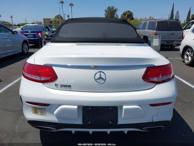 Mercedes-Benz C 300 2018 WDDWK4JBXJF645576 Image 16